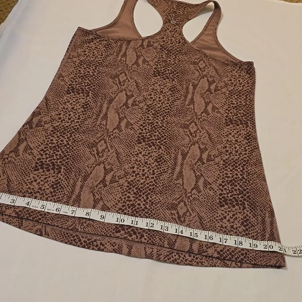 Lululemon snake print tank 12 ( see‎ measurements)